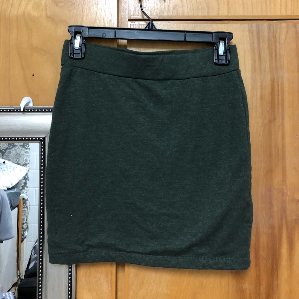 olive forever 21 skirt